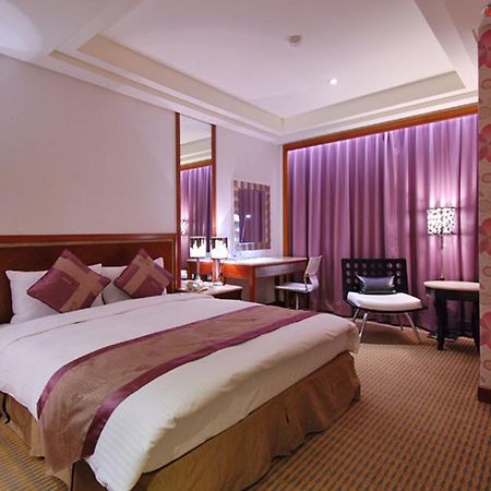 Hej Taipei Arena Hotel Extérieur photo