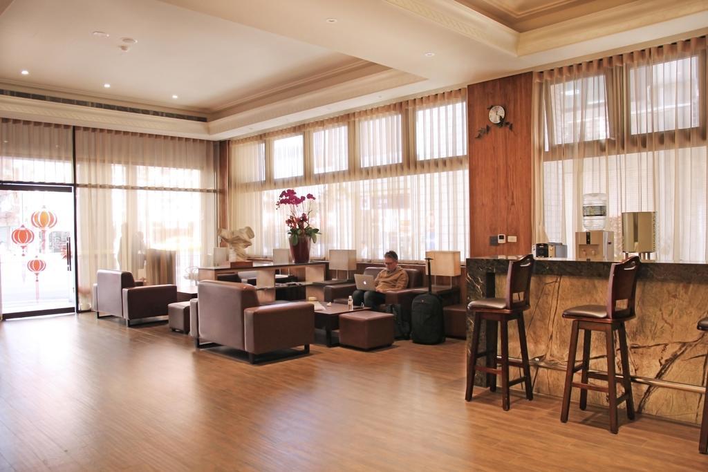 Hej Taipei Arena Hotel Extérieur photo