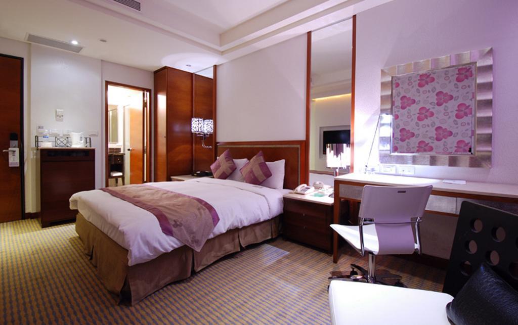 Hej Taipei Arena Hotel Extérieur photo