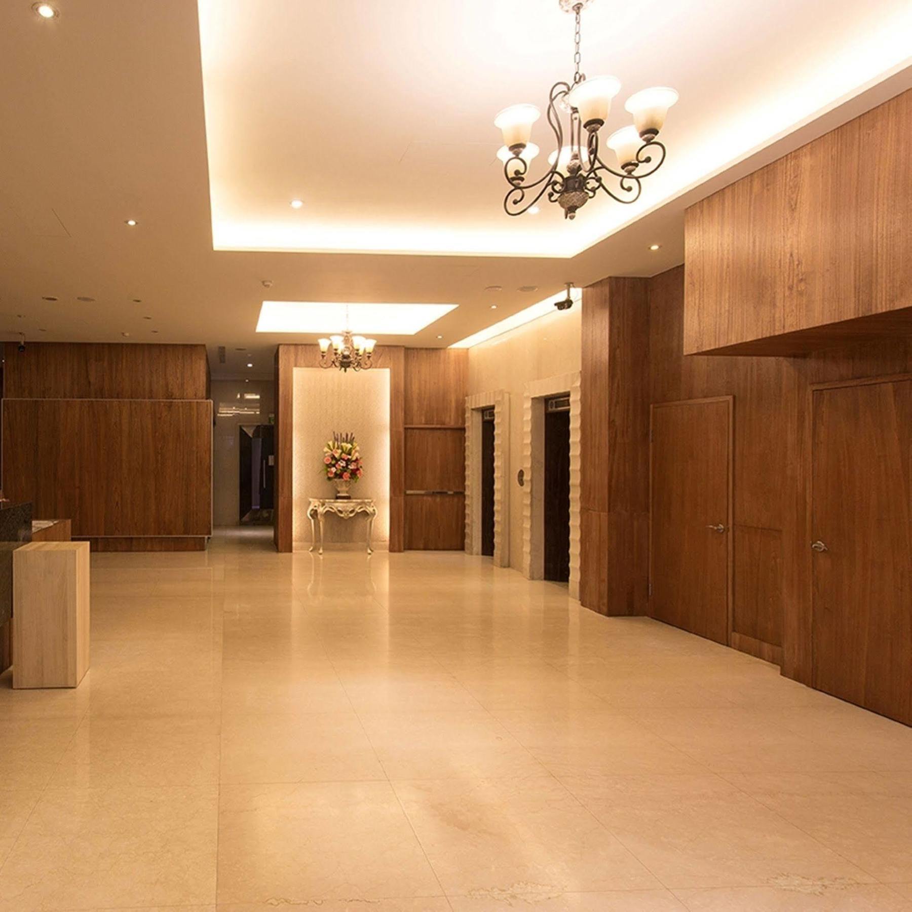 Hej Taipei Arena Hotel Extérieur photo