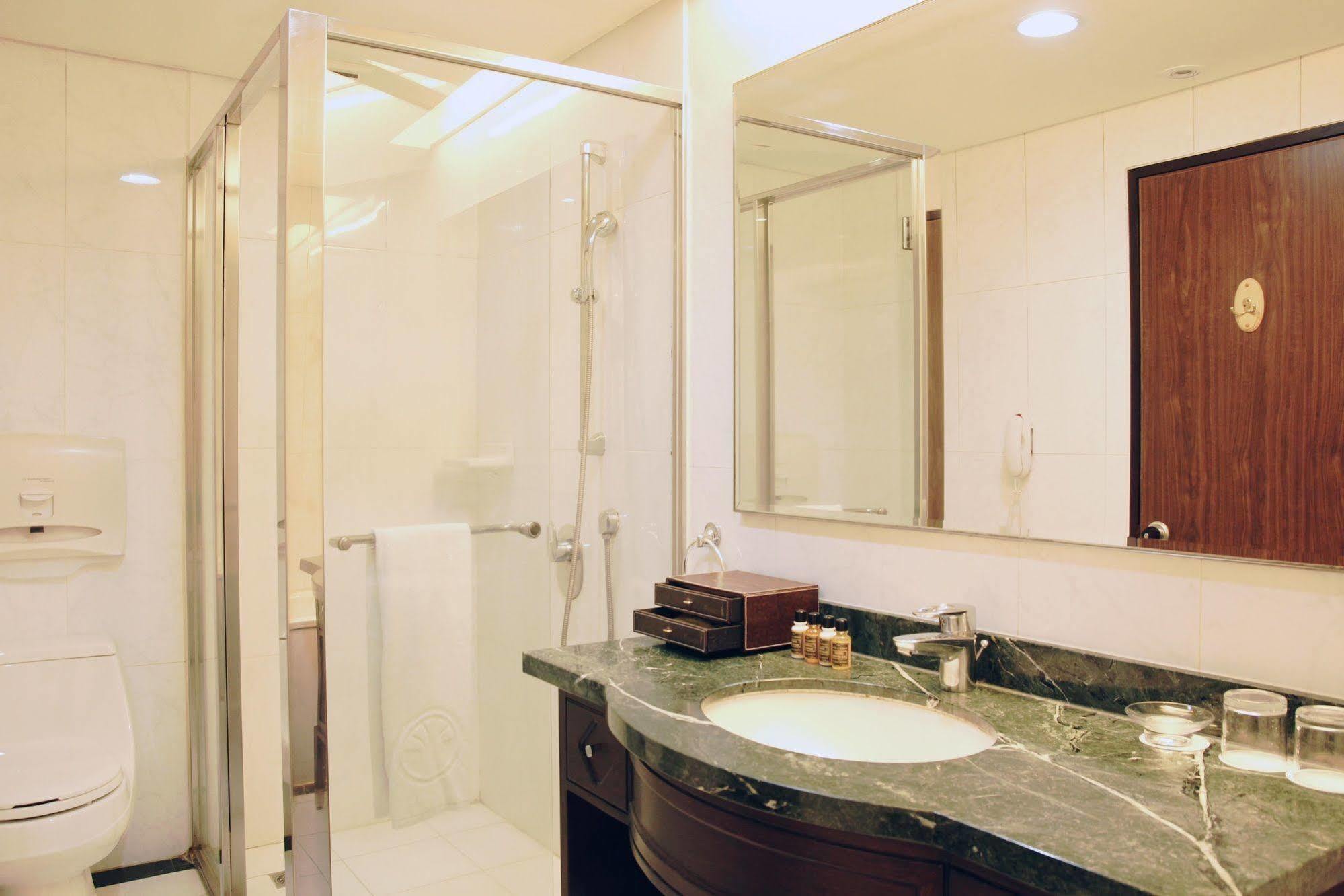 Hej Taipei Arena Hotel Extérieur photo